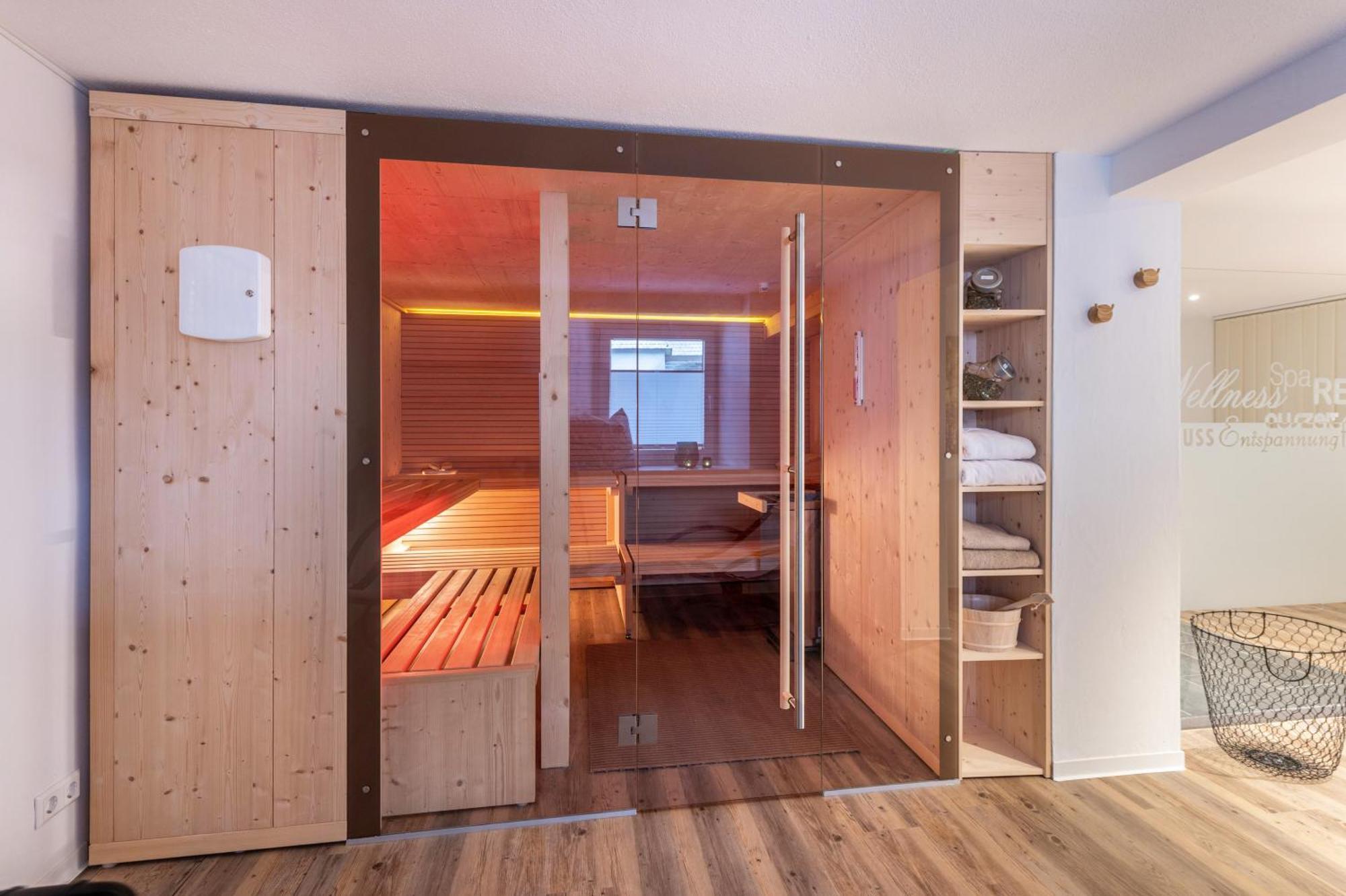 Gaestehaus Kunkelmann Mit Sauna 霍兴斯旺德 外观 照片